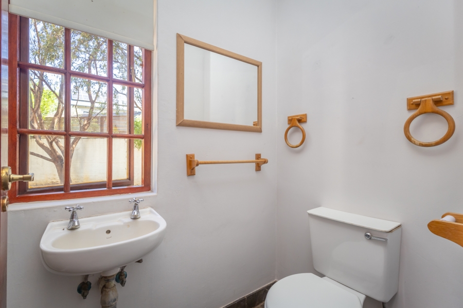 3 Bedroom Property for Sale in The Coves North West